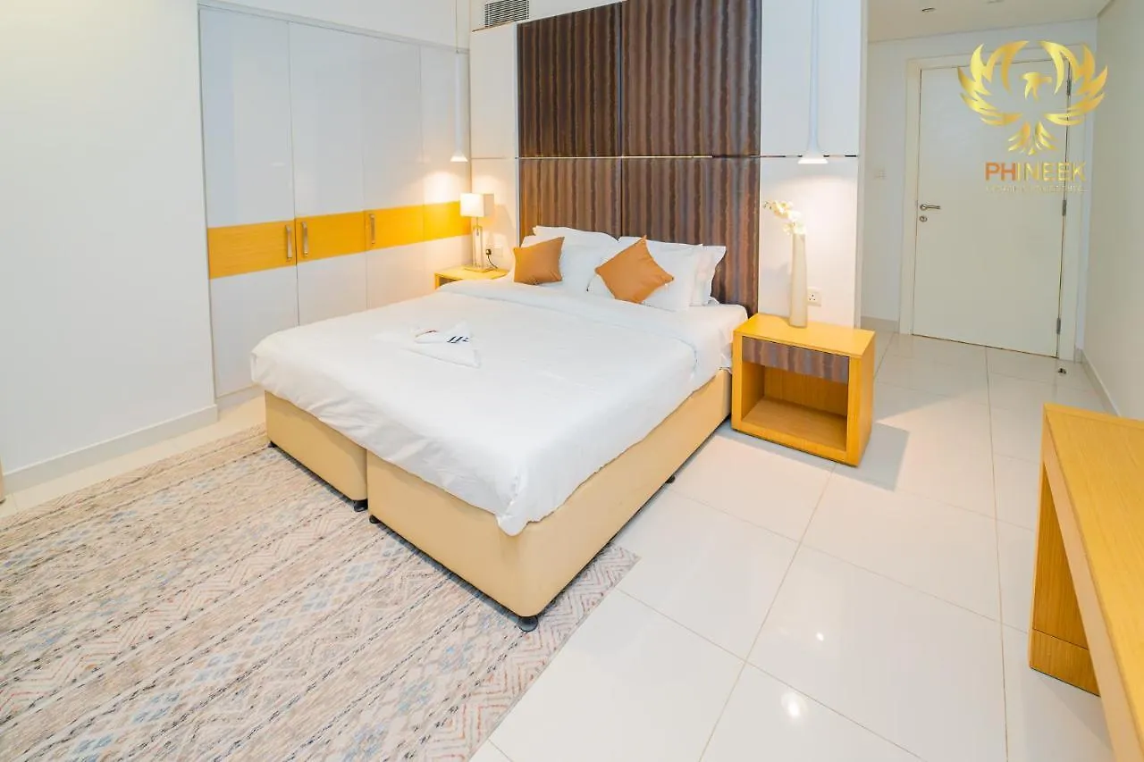 Phineek Luxury 2Br Apartment Damac Maison Canal View Dubaj